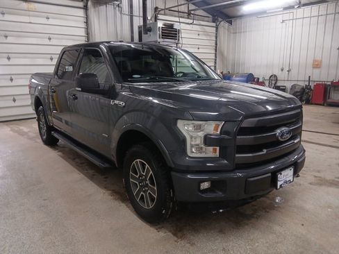 Used 2016 Ford F150 Lariat w/ Equipment Group 502A Luxury image 5