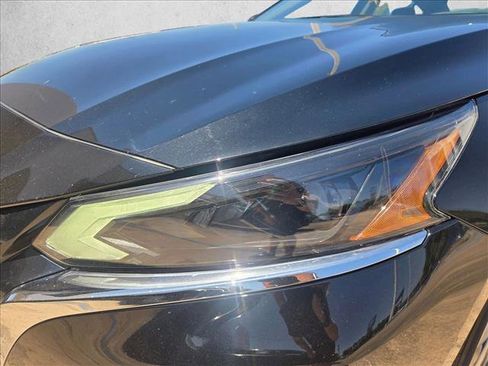 Used 2024 Nissan Altima 2.5 S FWD image 9
