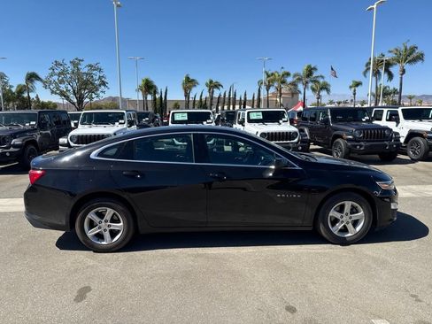 Used 2023 Chevrolet Malibu LT FWD image 9