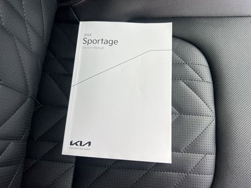 Certified 2024 Kia Sportage X-Line w/ X-Line Premium Package image 28
