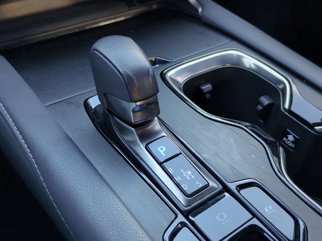 Used 2023 Lexus RX 350h w/ Accessory Package (Z1) AWD/4WD image 12