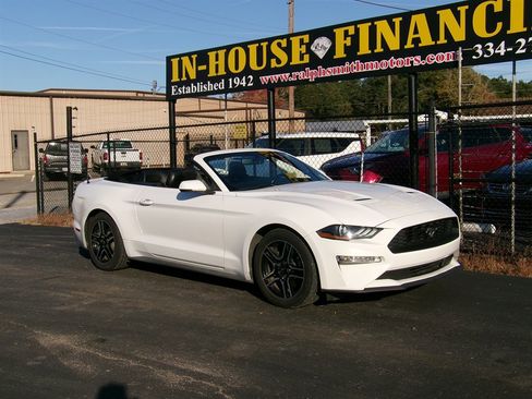 Used 2019 Ford Mustang Premium image 6