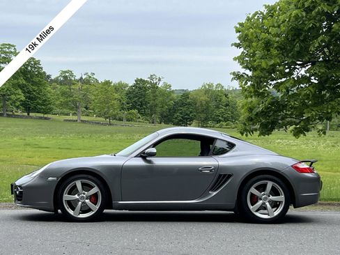 Used 2006 Porsche Cayman S RWD image 2