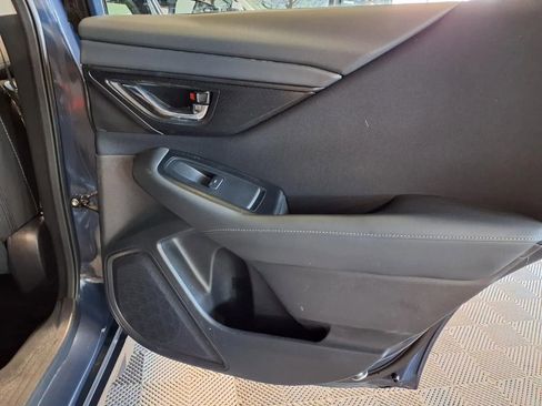 Used 2024 Subaru Outback Premium image 11