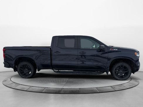 Used 2023 Chevrolet Silverado 1500 RST w/ Z71 Off-Road Package image 4