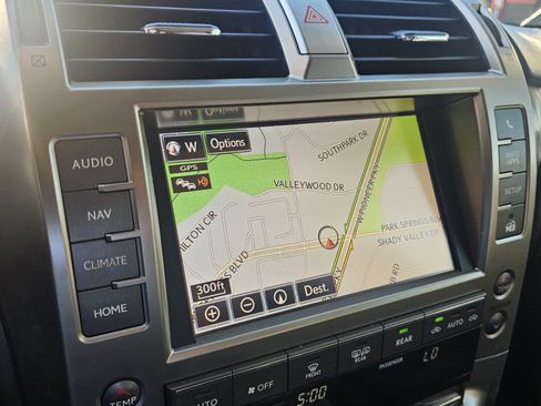 Used 2014 Lexus GX 460 w/ Premium Package AWD/4WD image 38