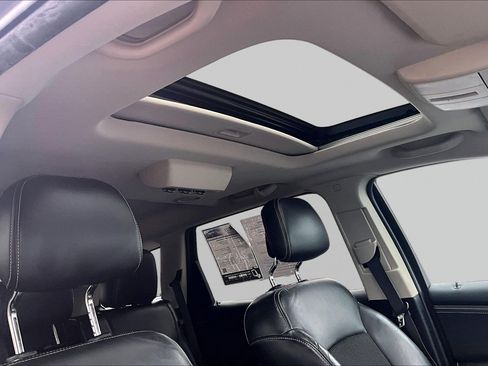 Used 2015 Dodge Journey Crossroad w/ Flexible Seating Group FWD image 30