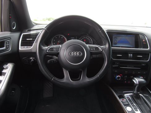 Used 2017 Audi Q5 3.0T Premium Plus w/ Technology Package AWD/4WD image 24