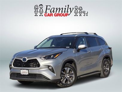 Used 2024 Toyota Highlander XLE