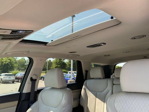 Used 2022 Hyundai Palisade SEL w/ 8P Bench Seat Package AWD/4WD image 23