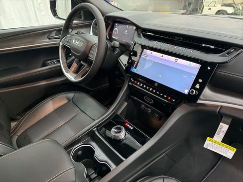 New 2026 Jeep Grand Cherokee Limited w/ Limited Altitude Package RWD image 29