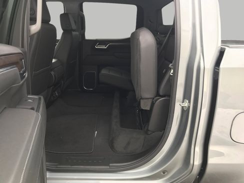 Certified 2025 GMC Sierra 1500 SLT image 22