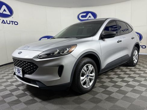 Used 2020 Ford Escape S image 29
