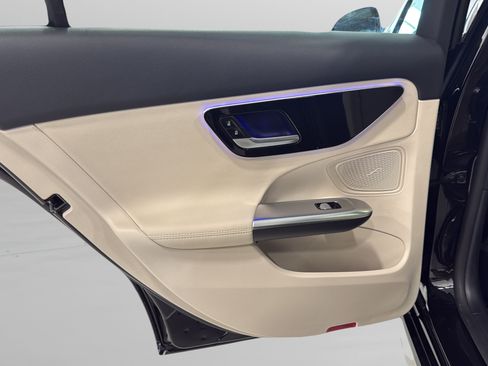 Certified 2025 Mercedes-Benz C 300 Sedan image 19