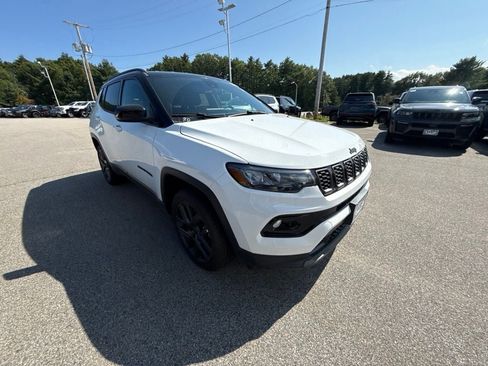 New 2026 Jeep Compass Limited AWD/4WD image 7