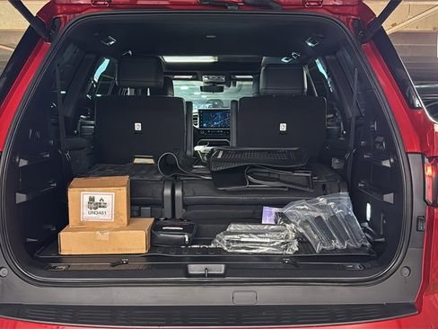 Used 2025 Toyota Sequoia Platinum image 16