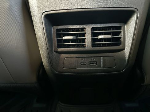 Used 2024 Chevrolet Colorado ZR2 w/ Safety Package AWD/4WD image 21