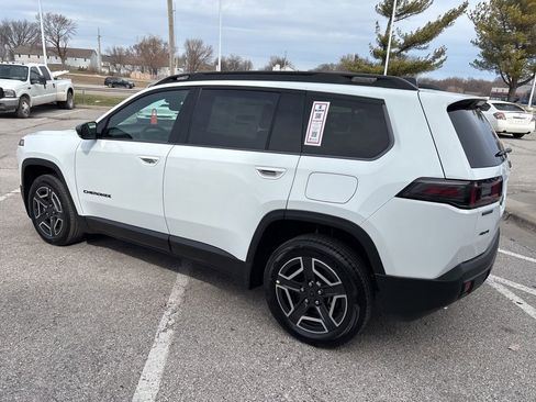 New 2026 Jeep Cherokee Limited AWD/4WD image 22