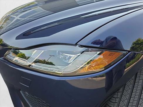 New 2026 Jaguar F-PACE R-Dynamic S image 28