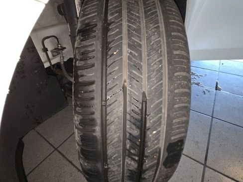 Used 2023 Kia Forte LXS image 25