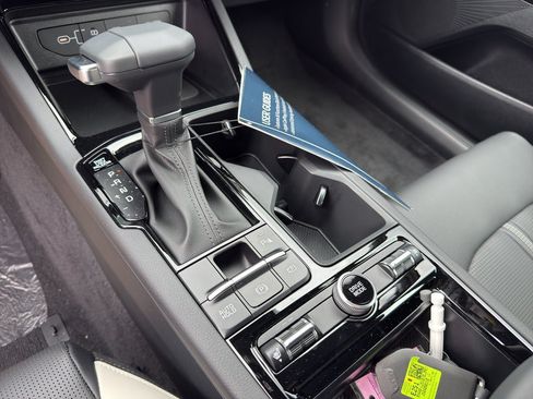 New 2025 Kia K5 GT-Line FWD image 13