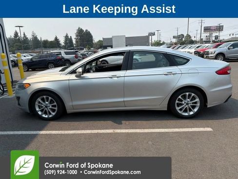 Used 2019 Ford Fusion SEL FWD image 4