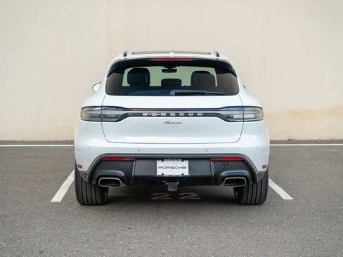 Certified 2026 Porsche Macan AWD/4WD image 7