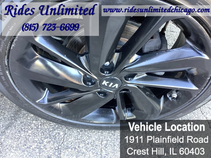 Used 2019 Kia Niro S Touring FWD image 21