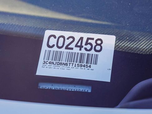 New 2026 Jeep Compass Latitude image 28