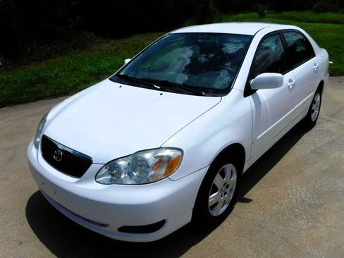 Used 2006 Toyota Corolla LE FWD image 8