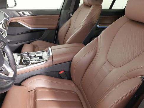 Used 2021 BMW X5 xDrive40i w/ Convenience Package image 31