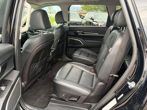 Used 2025 Kia Telluride S AWD/4WD image 22