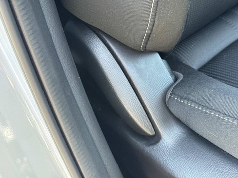 Used 2021 MAZDA CX-3 Sport FWD image 33