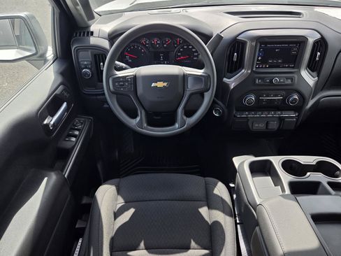 New 2026 Chevrolet Silverado 1500 Custom RWD image 15