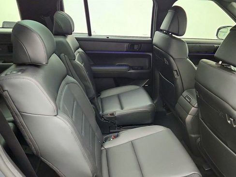 Used 2024 Hyundai Santa Fe Calligraphy FWD image 22