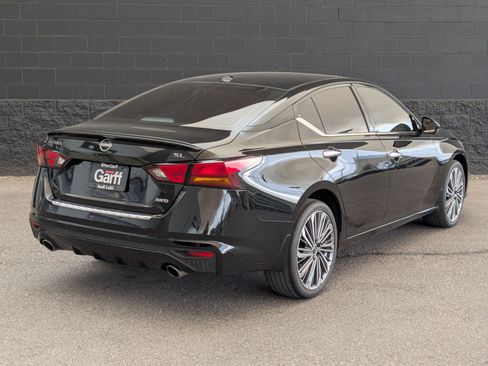 Used 2023 Nissan Altima 2.5 SL AWD/4WD image 3