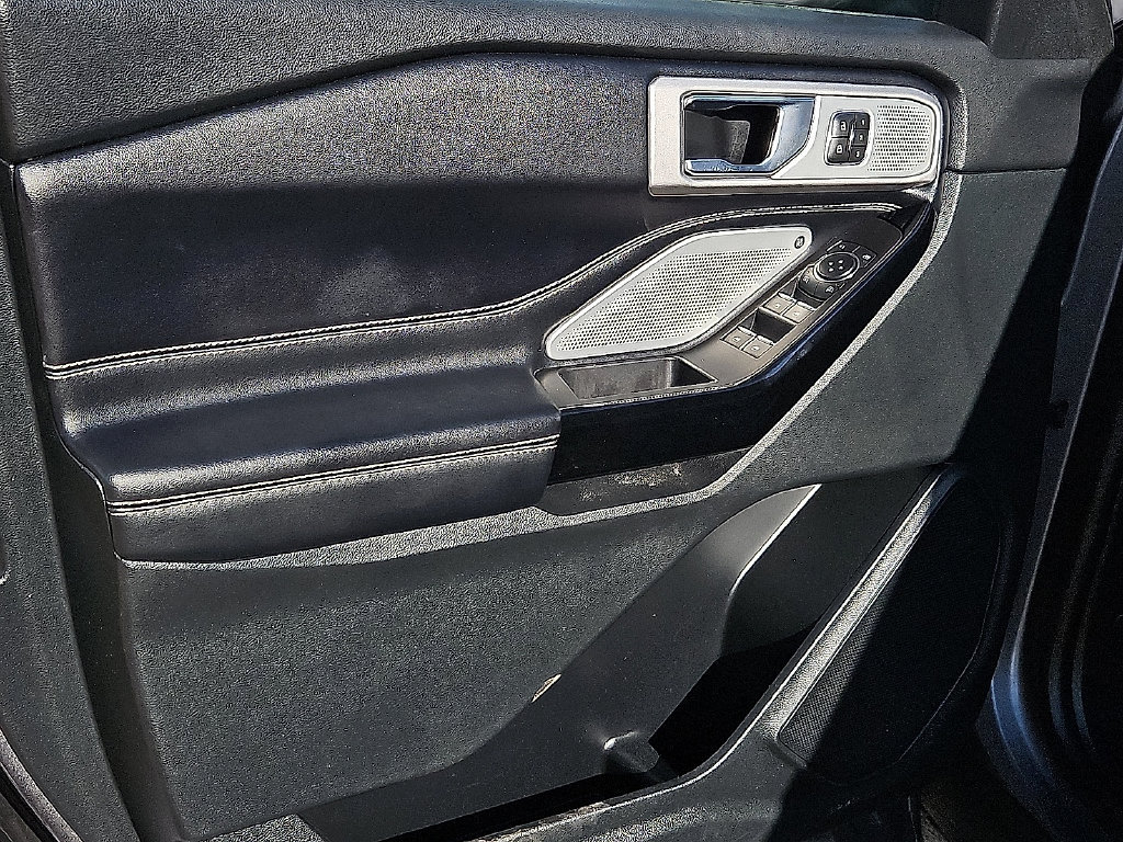 Used 2021 Ford Explorer ST w/ Equipment Group 401A AWD/4WD image 19