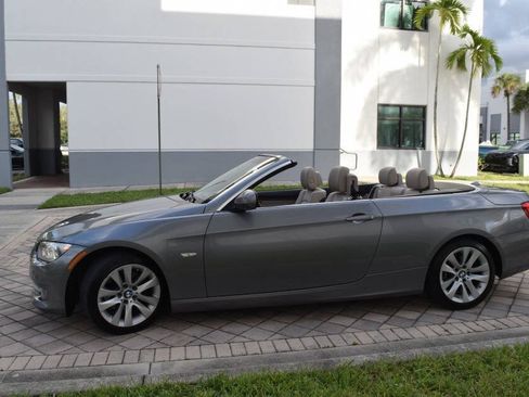 Used 2013 BMW 328i Convertible RWD image 38