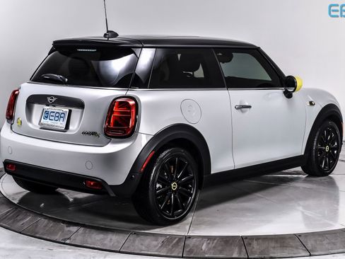 Used 2021 MINI Cooper SE w/ 8.8" Touchscreen Nav Package image 6