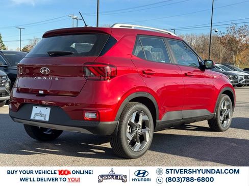 New 2026 Hyundai Venue SEL image 13