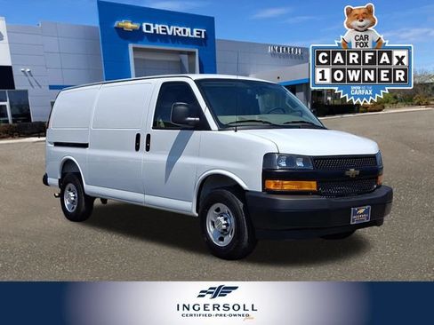 Used 2026 Chevrolet Express 3500 w/ Driver Convenience Package RWD image 1