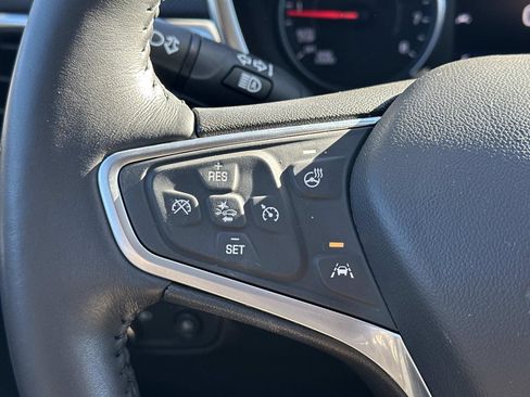 Certified 2022 Chevrolet Equinox Premier w/ LPO, Floor Liner Package image 23