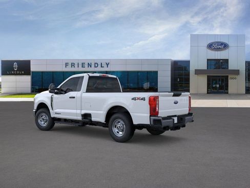 New 2026 Ford F250 XL w/ XL Chrome Package AWD/4WD image 4