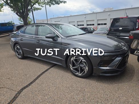 Used 2026 Hyundai Sonata SEL AWD/4WD image 1