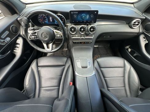Used 2020 Mercedes-Benz GLC 300 4MATIC image 28