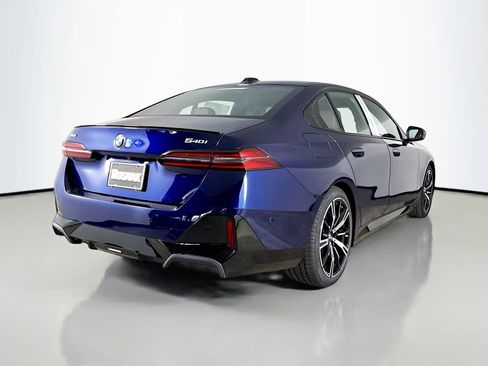 New 2026 BMW 540i xDrive w/ M Sport Package image 7