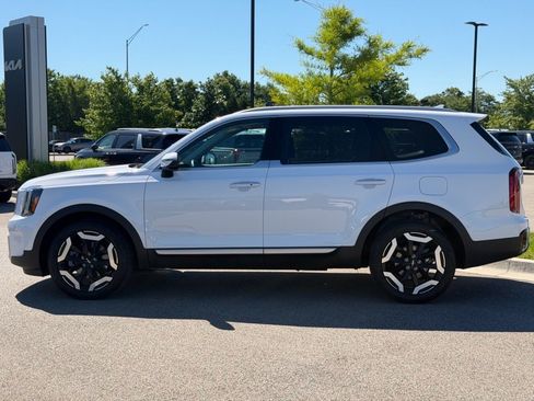 Used 2024 Kia Telluride S w/ S Sunroof Package AWD/4WD image 3