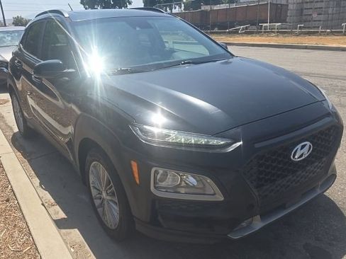 Used 2018 Hyundai Kona SEL w/ SEL Tech Package 02 FWD image 4