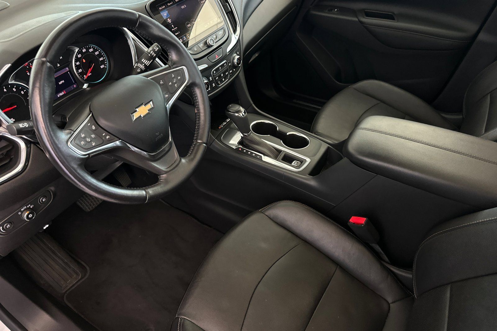 Used 2021 Chevrolet Equinox Premier FWD image 10