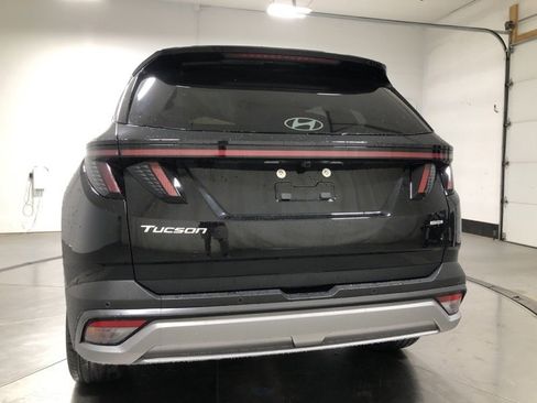 New 2025 Hyundai Tucson Limited image 6